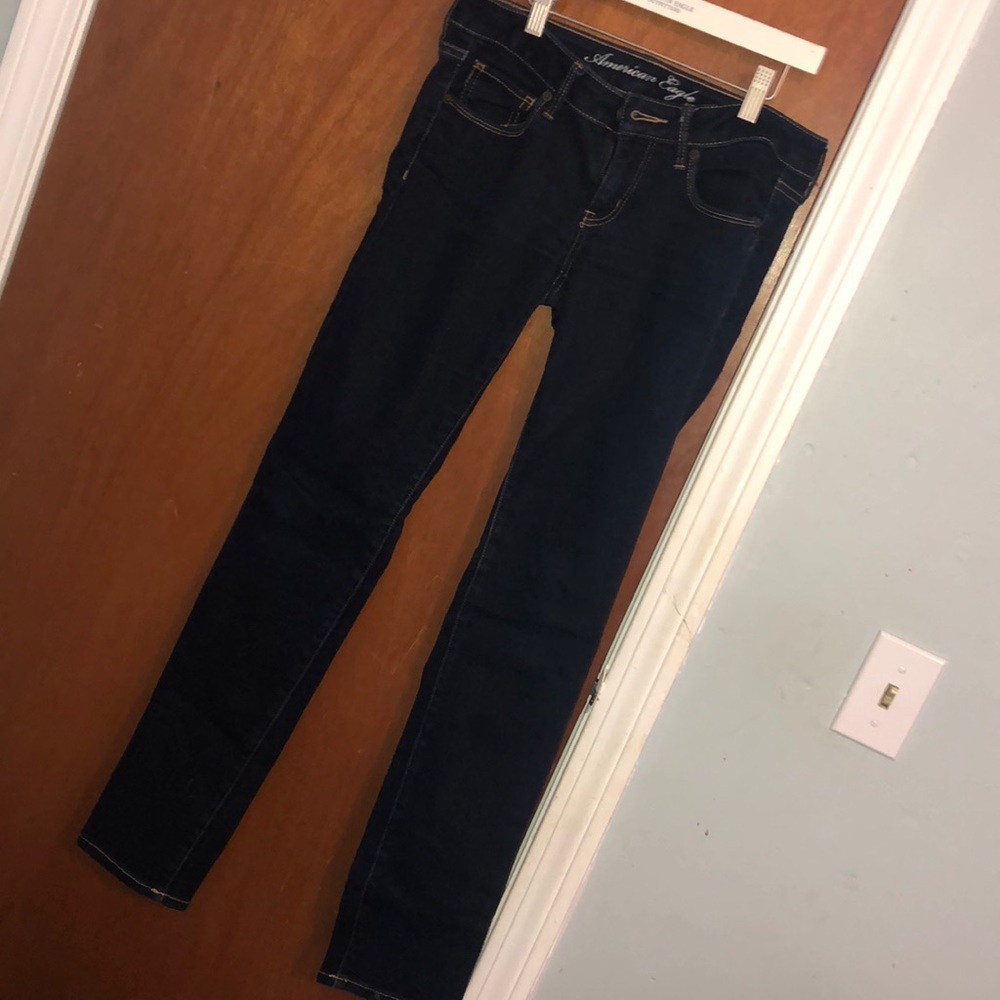 American Eagle skinny jeans (perfect condition)